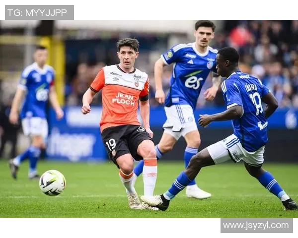 法甲激战：斯特拉斯堡主场挑战布雷斯特保级决战能否逆袭强敌